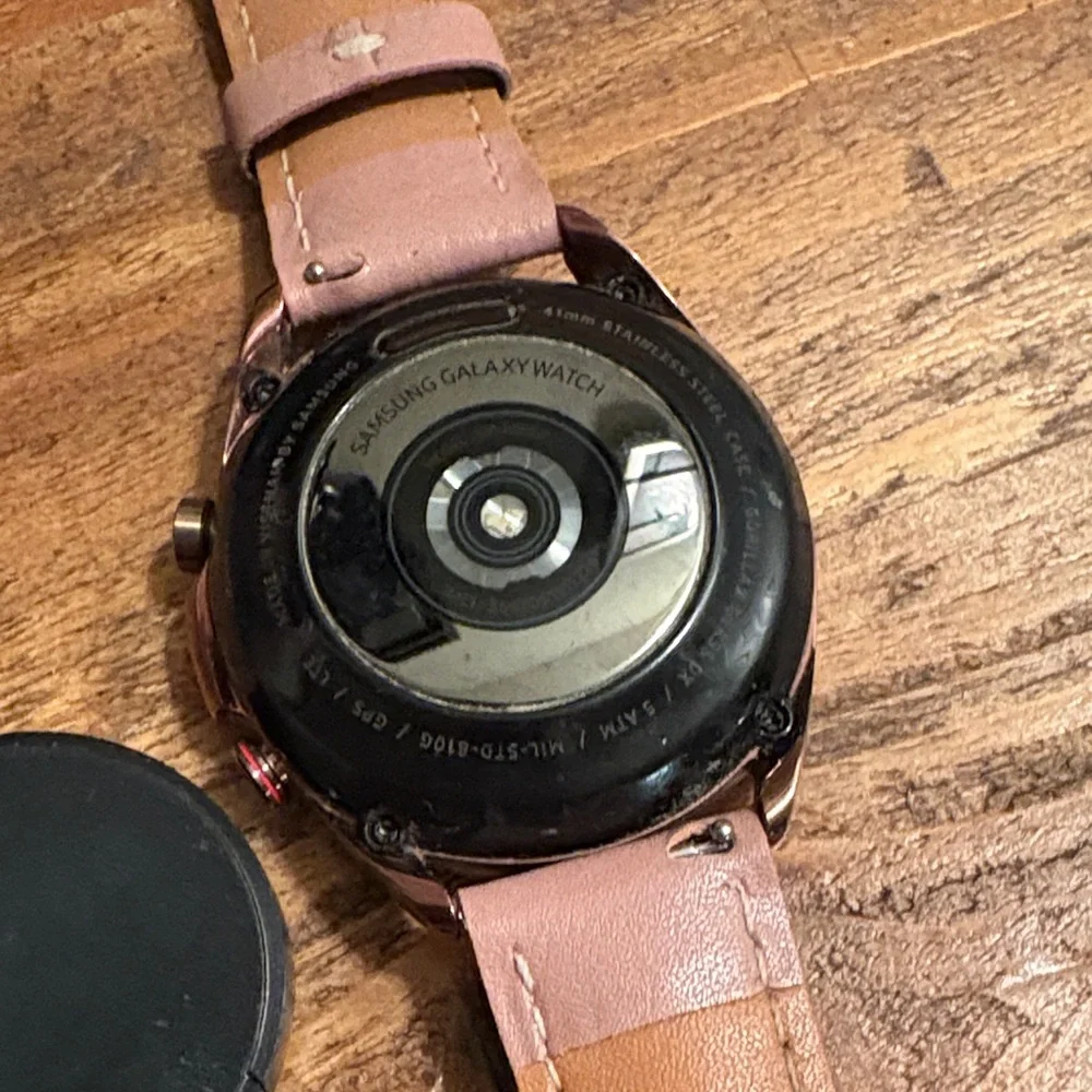 Samsung Galaxy Smartwatch Rosegold with Pink Strap (buckle is broken)